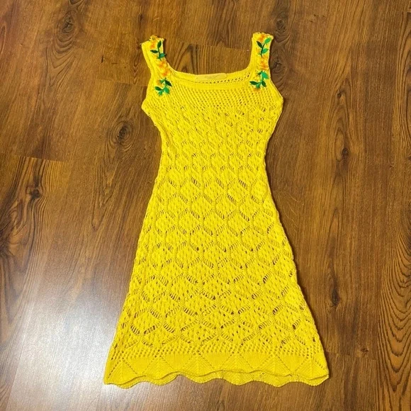 🌷 Crochet Knit Floral Embroidery Dress 🌷 Vibrant Yellow - Picture 2 of 14